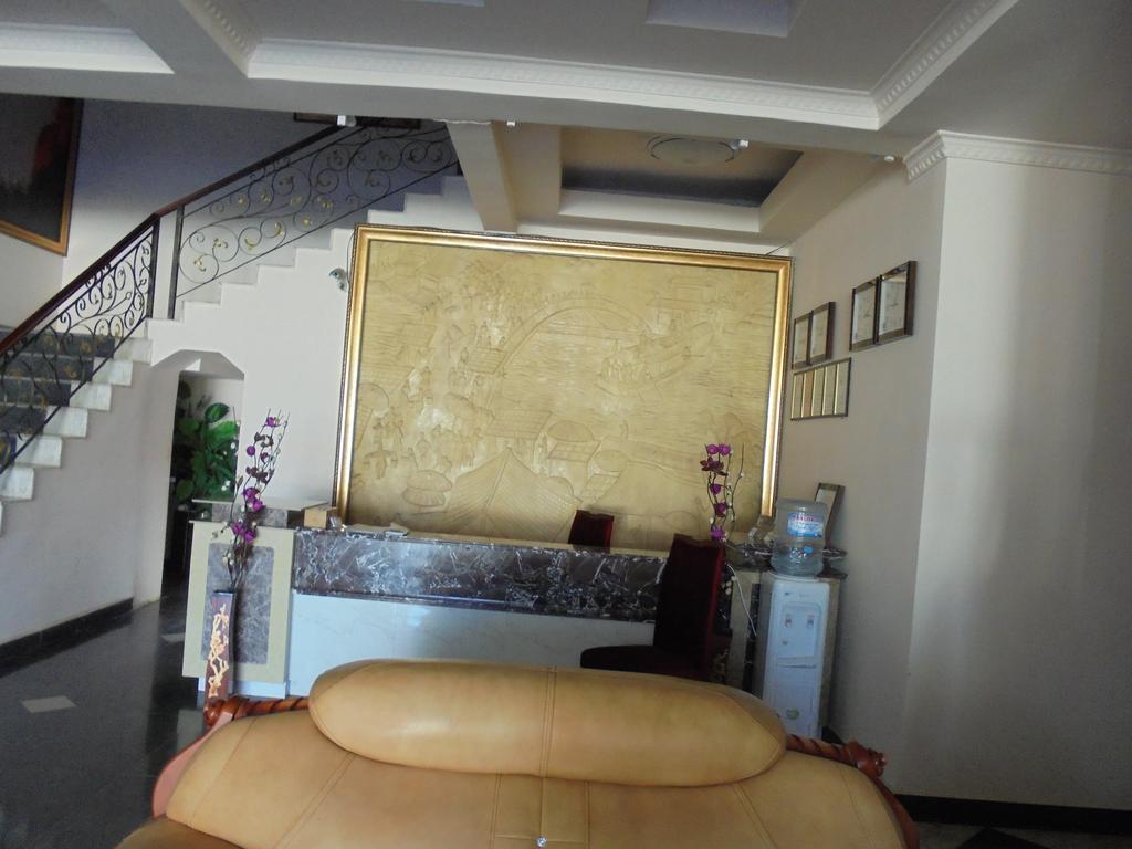 Golden Chopsticks Hotel Λίβινγκστον Εξωτερικό φωτογραφία